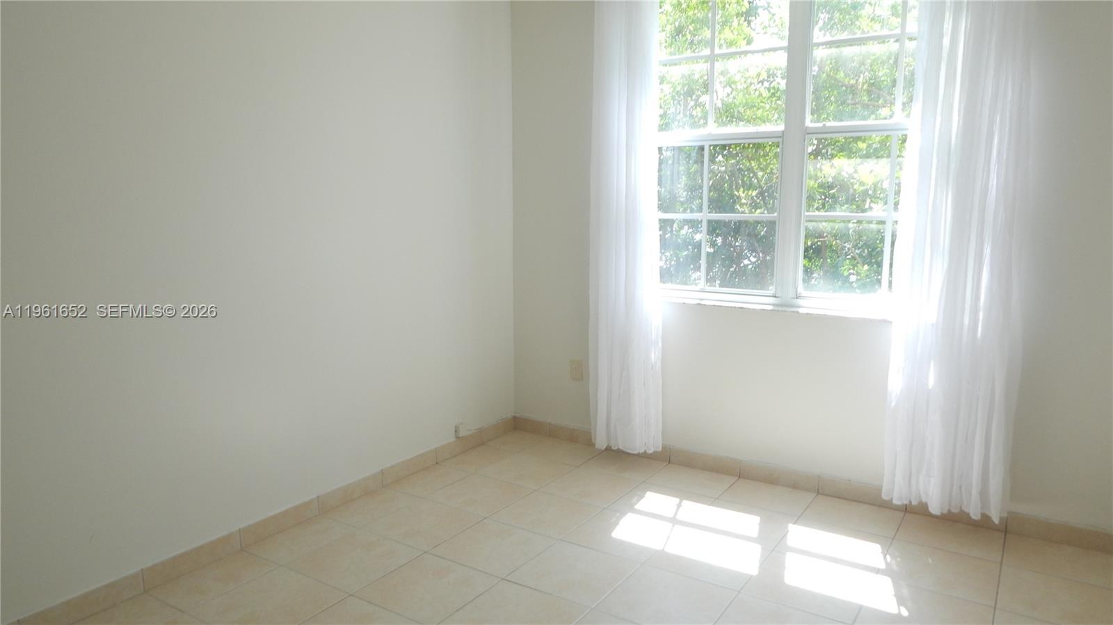 19877 E Country Club Dr #3104, Aventura FL 33180