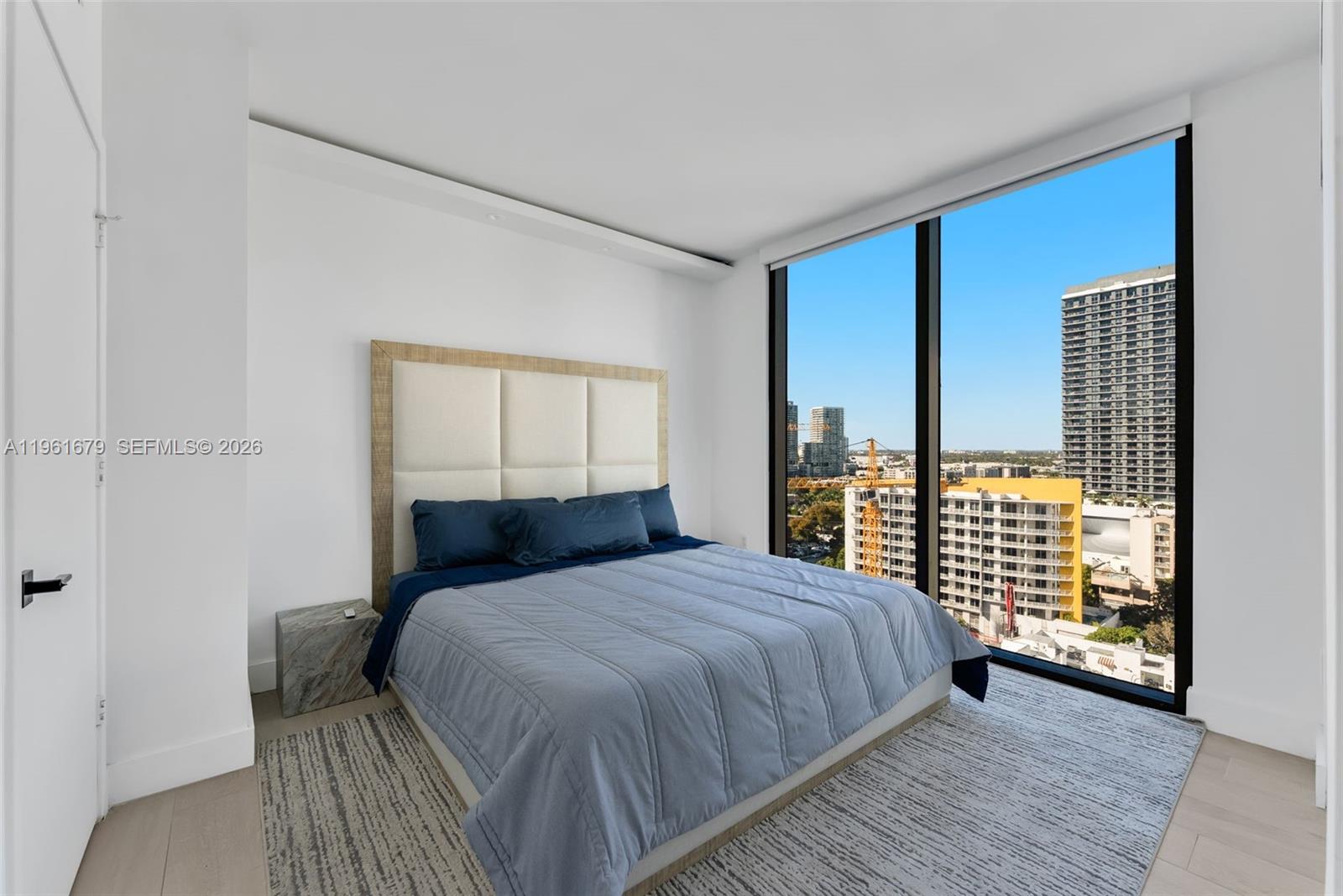 460 NE 28th St #1601, Miami FL 33137