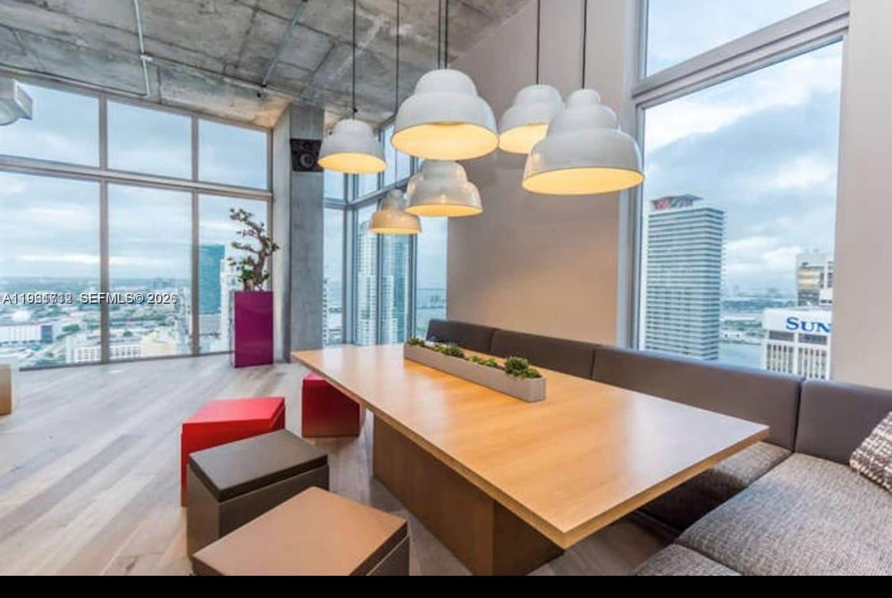 151 SE 1st St #2104, Miami FL 33131