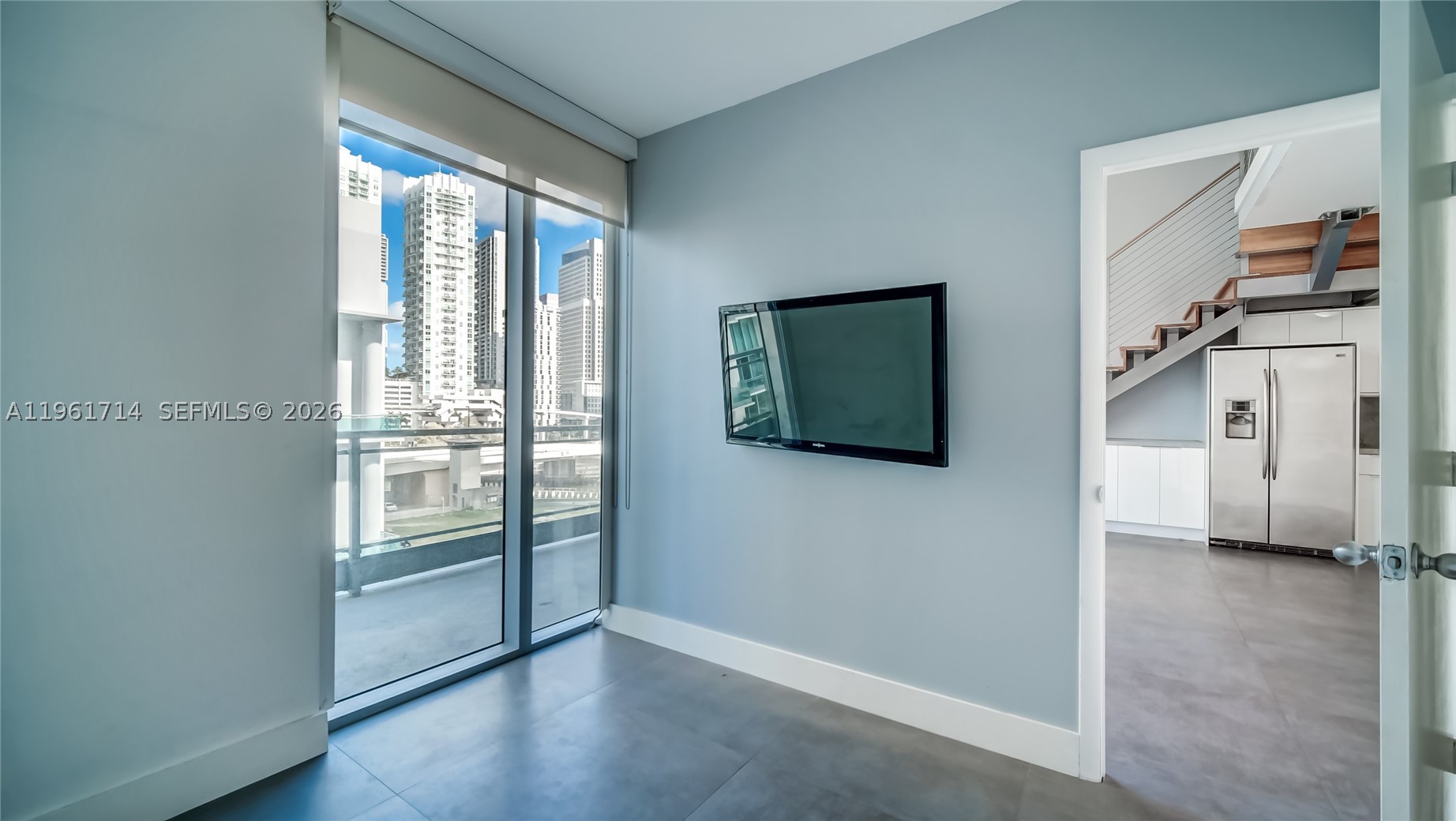 90 SW 3rd St #TH706, Miami FL 33130