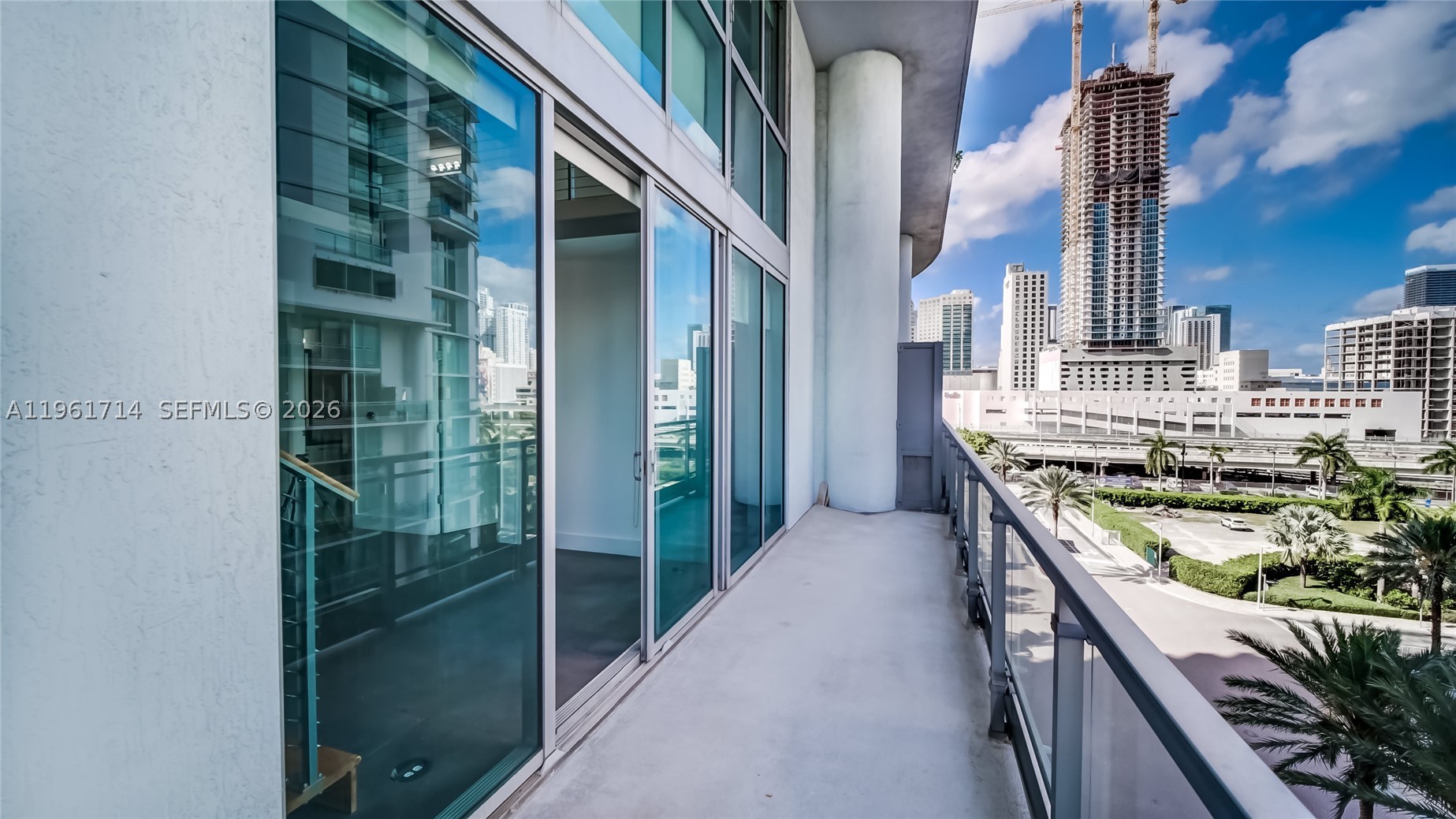 90 SW 3rd St #TH706, Miami FL 33130