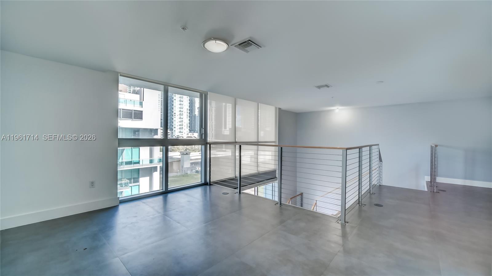 90 SW 3rd St #TH706, Miami FL 33130