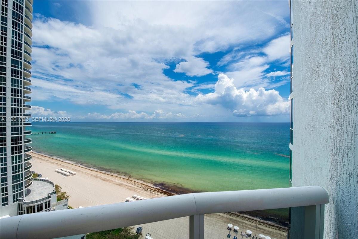 15811 Collins Ave #1502, Sunny Isles Beach FL 33160