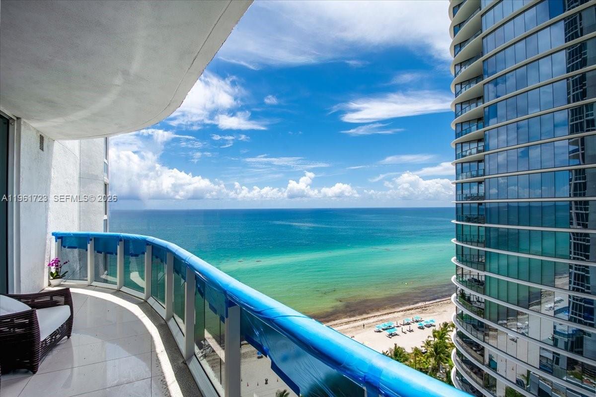 15811 Collins Ave #1502, Sunny Isles Beach FL 33160