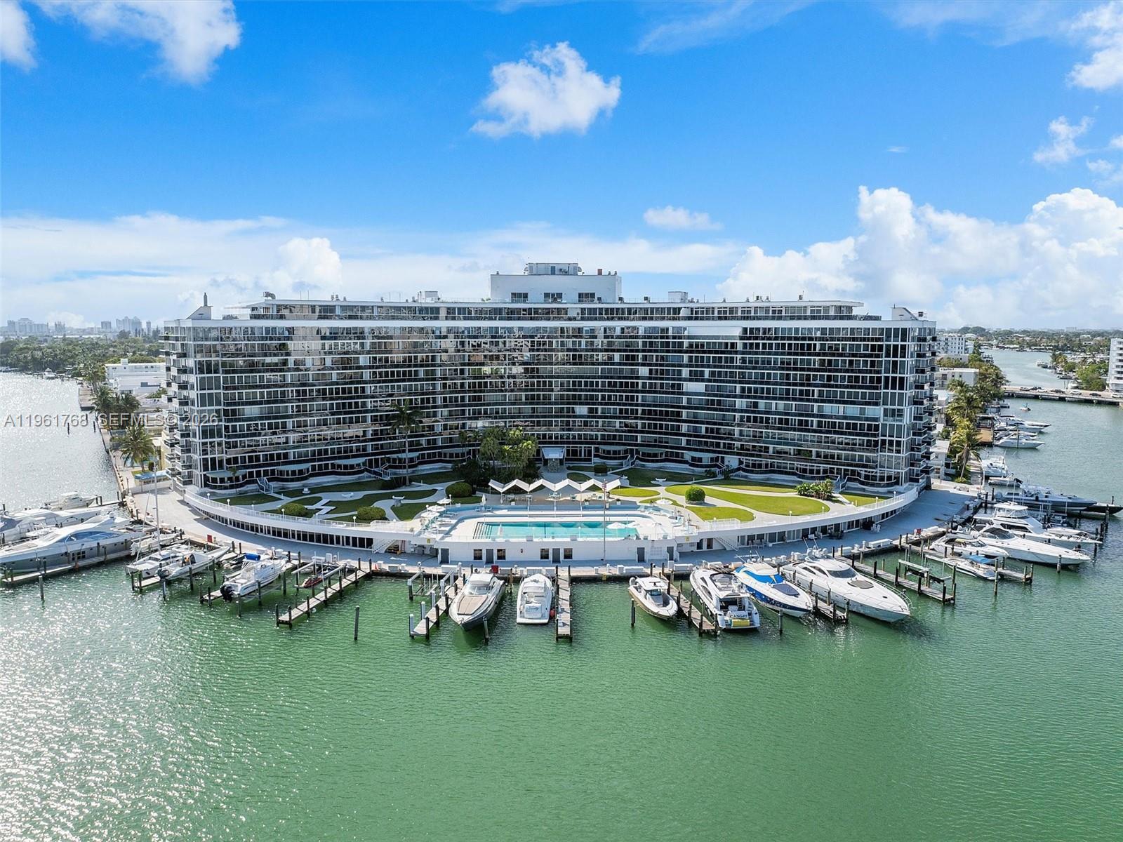 900 Bay Dr #1012, Miami Beach FL 33141