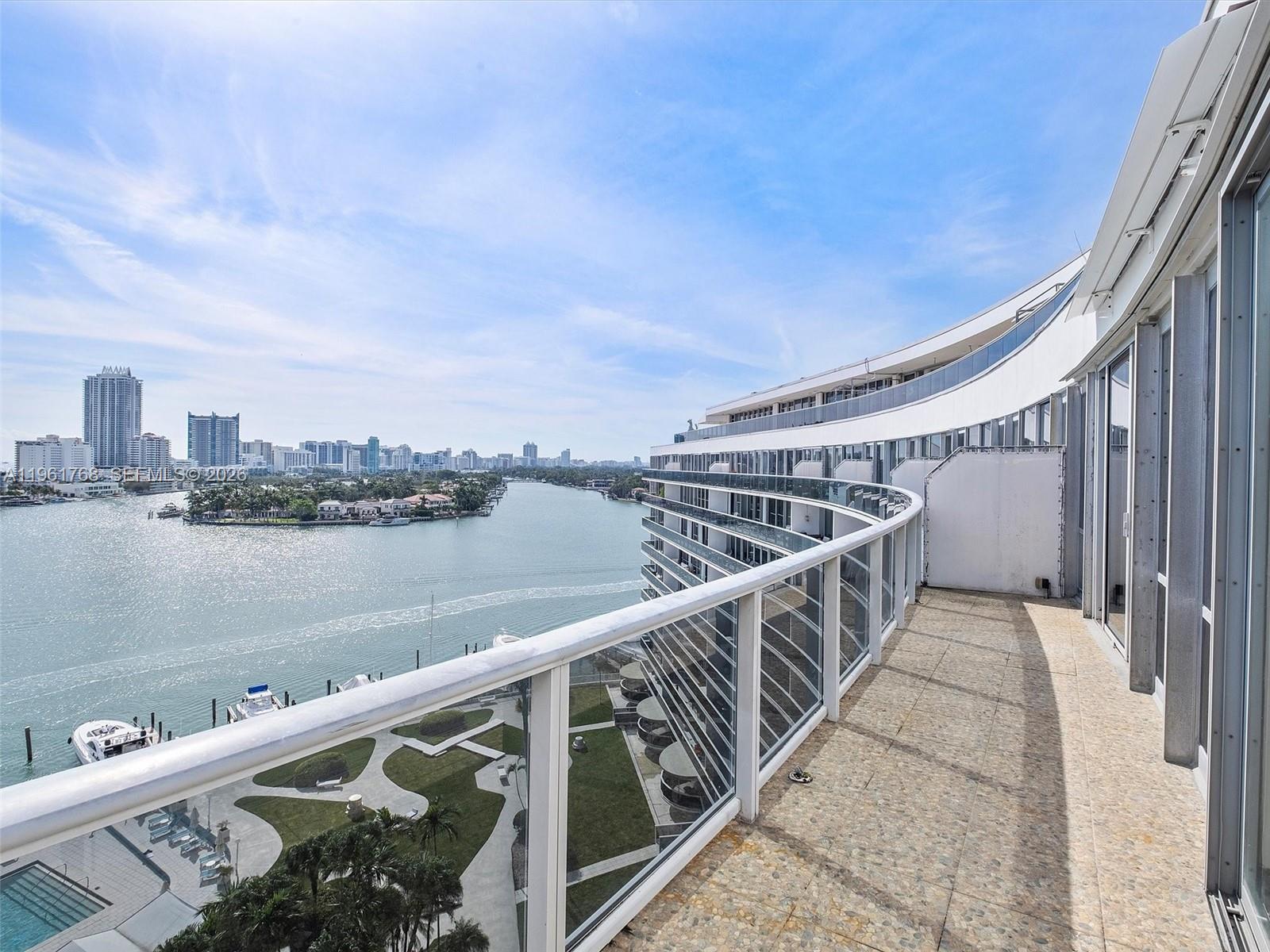 900 Bay Dr #1012, Miami Beach FL 33141
