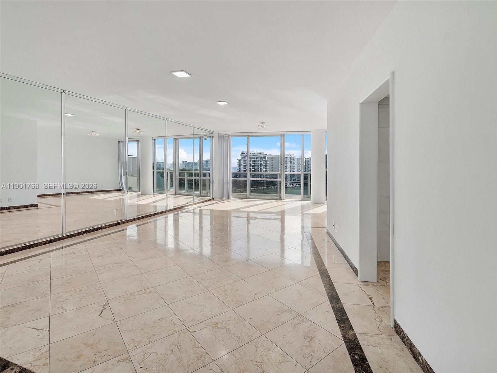 900 Bay Dr #1012, Miami Beach FL 33141