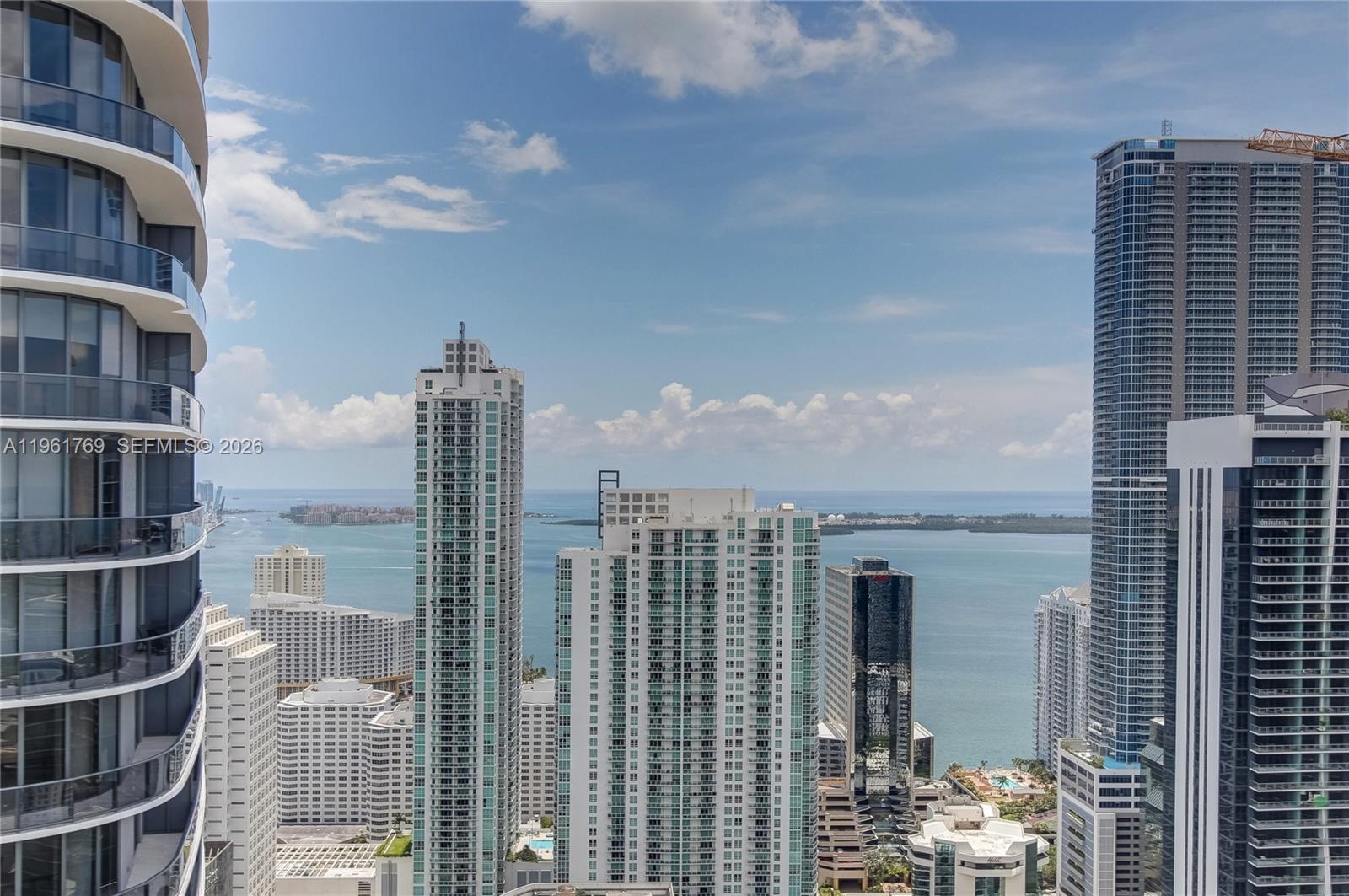 55 SW 9th St #4004, Miami FL 33130