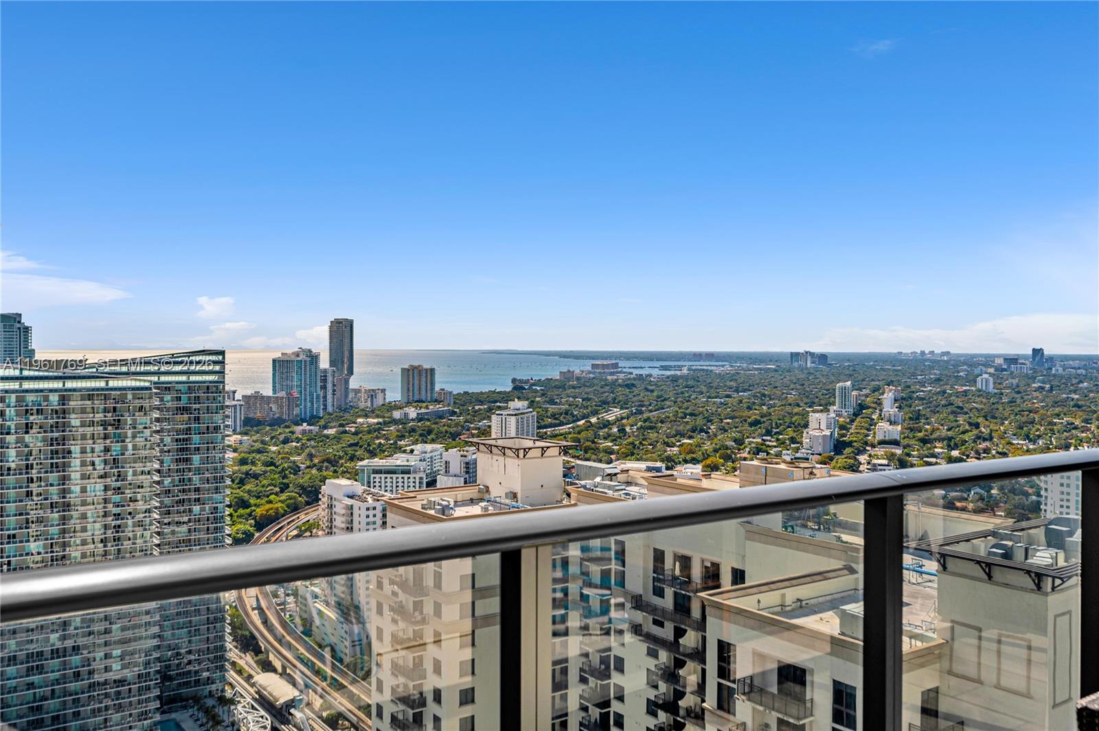55 SW 9th St #4004, Miami FL 33130
