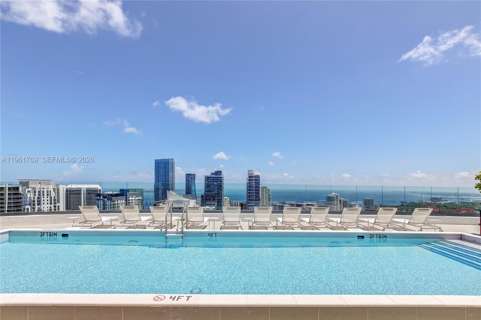 55 SW 9th St #4004, Miami FL 33130