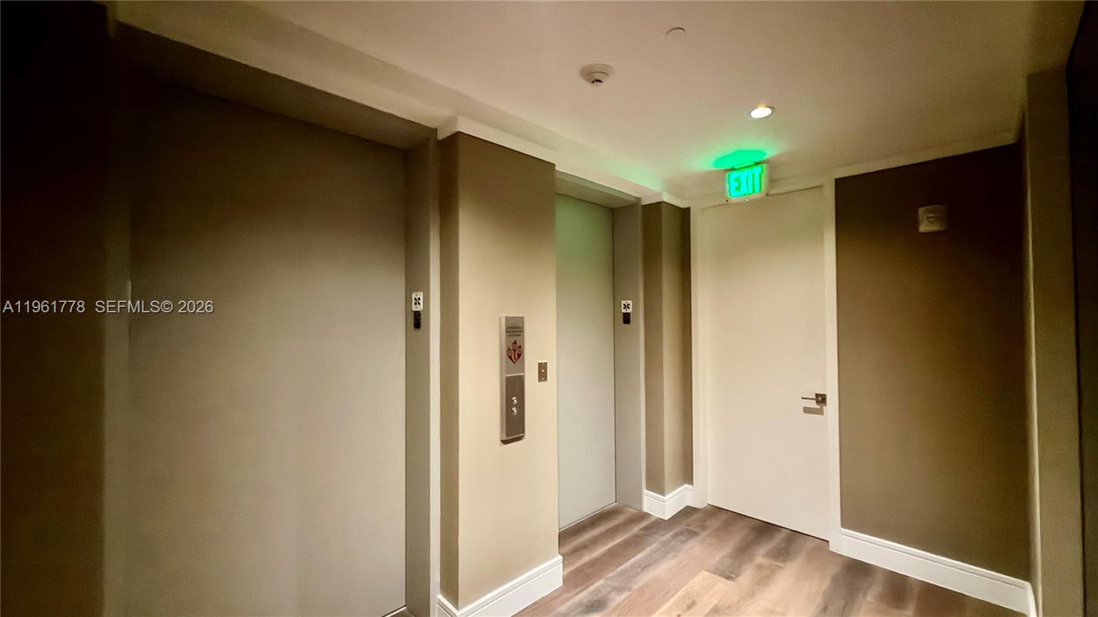 3250 NE 188th St #204, Aventura FL 33180