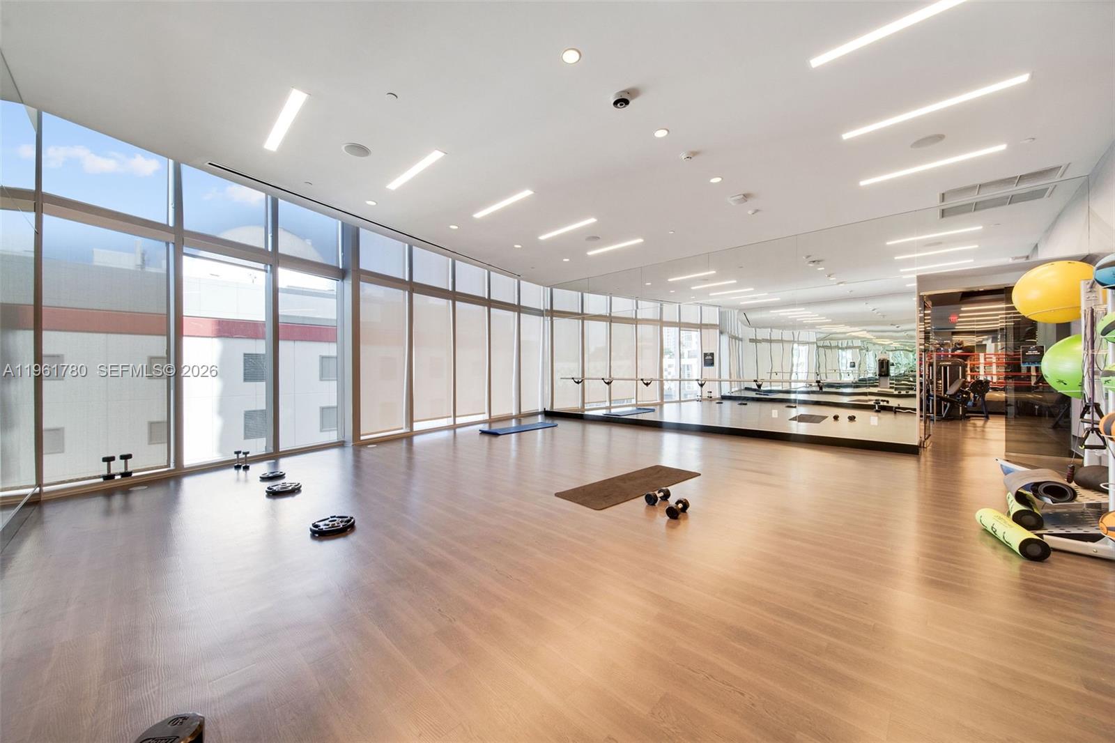 851 NE 1st Ave #3212, Miami FL 33132