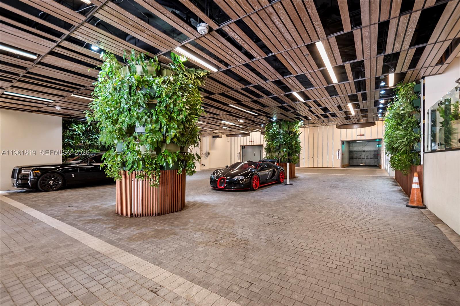 1451 Brickell Ave #1602, Miami FL 33131