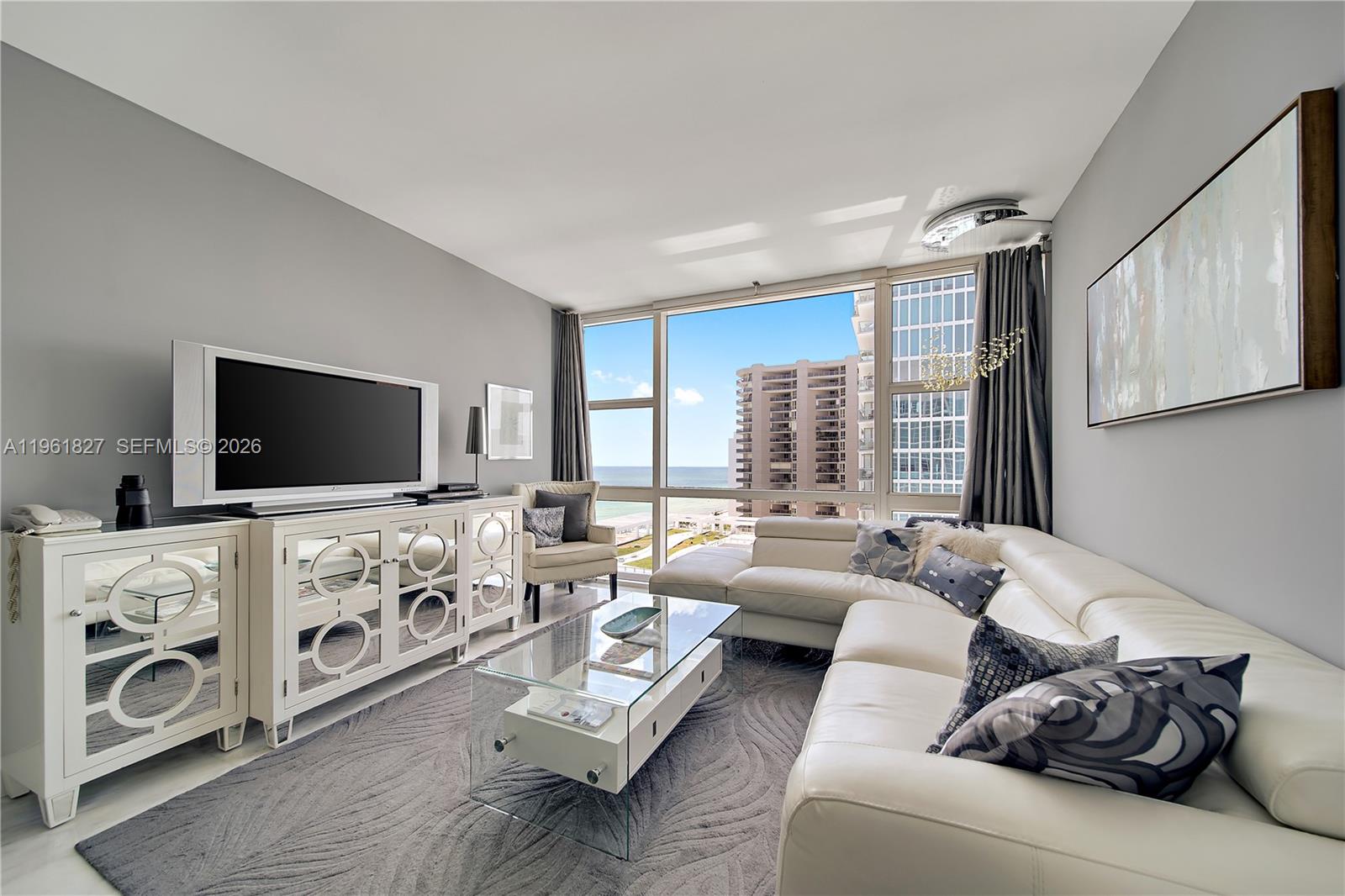 6801 Collins Ave #1110 (Door 1106), Miami Beach FL 33141