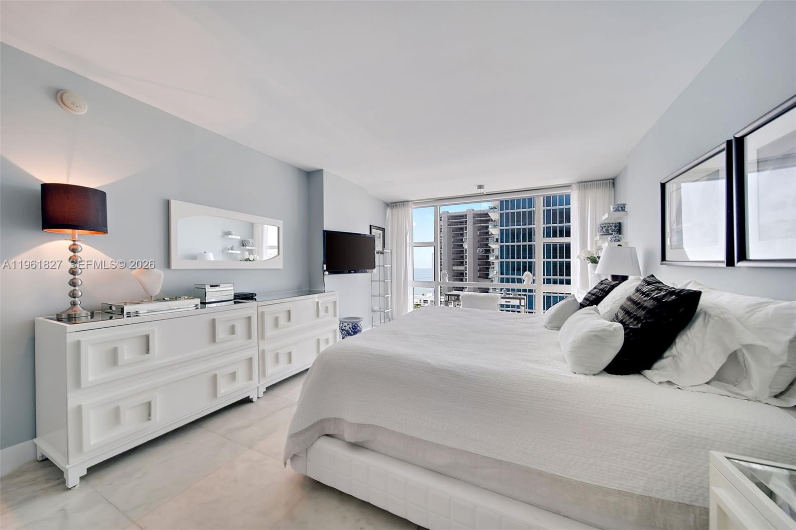 6801 Collins Ave #1110 (Door 1106), Miami Beach FL 33141