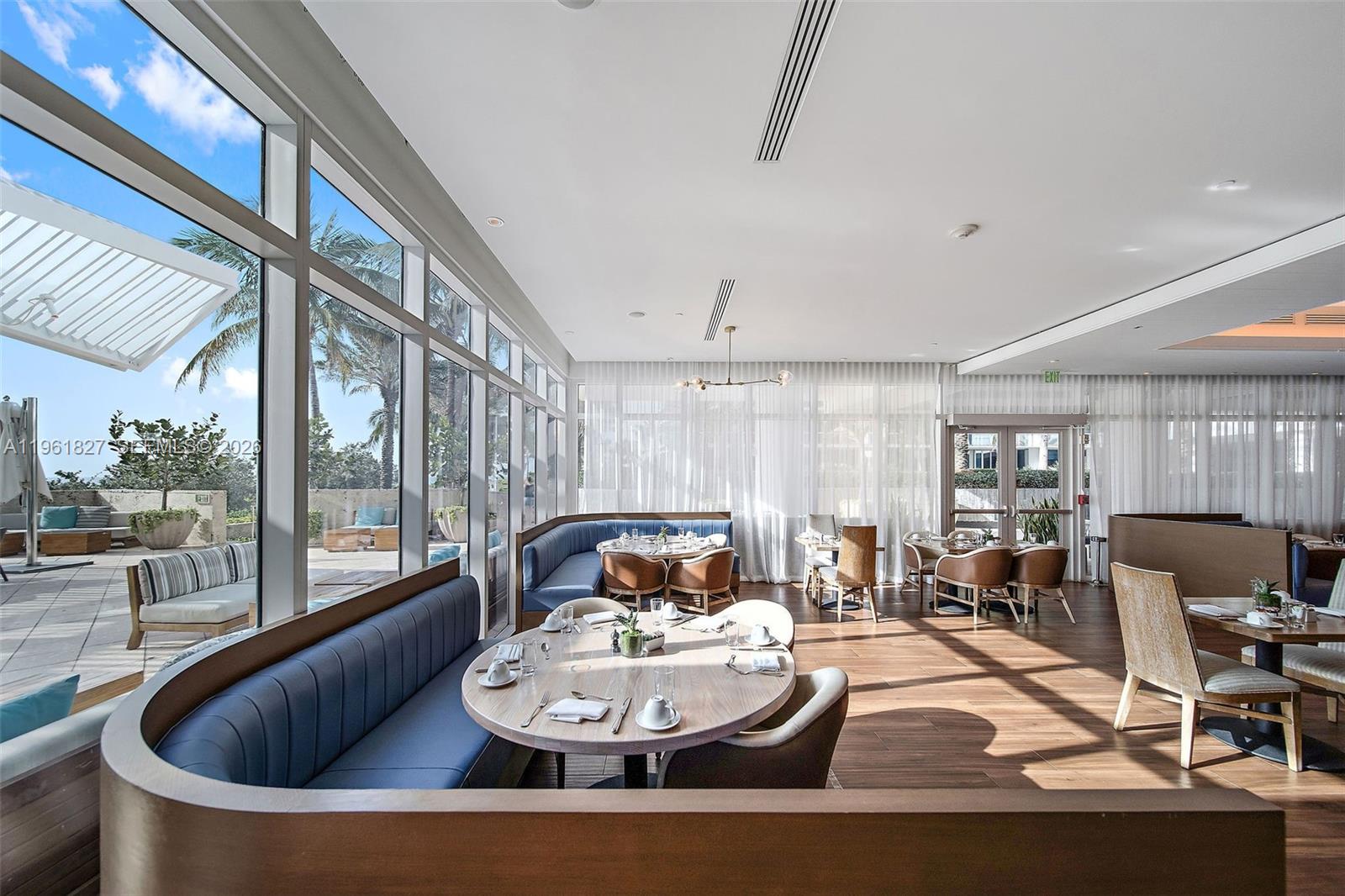 6801 Collins Ave #1110 (Door 1106), Miami Beach FL 33141