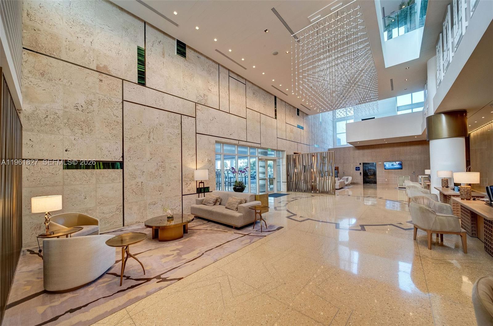 6801 Collins Ave #1110 (Door 1106), Miami Beach FL 33141