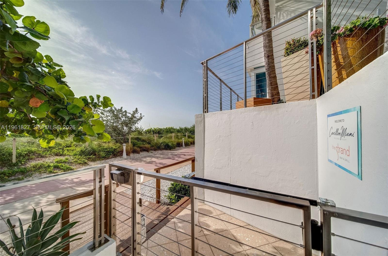 6801 Collins Ave #1110 (Door 1106), Miami Beach FL 33141