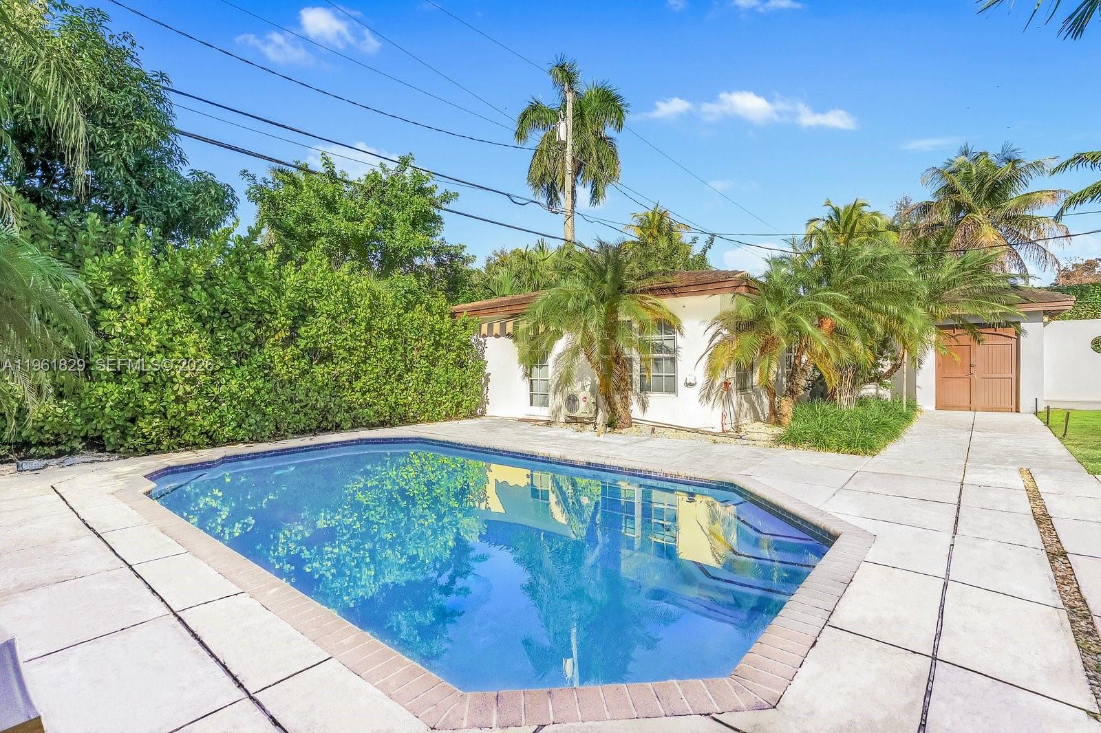 1161 Sunset Dr, Coral Gables FL 33143