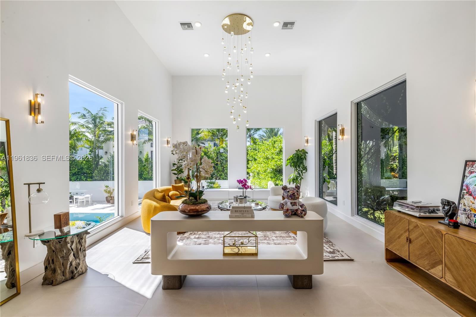 279 Galeon Ct, Coral Gables FL 33143
