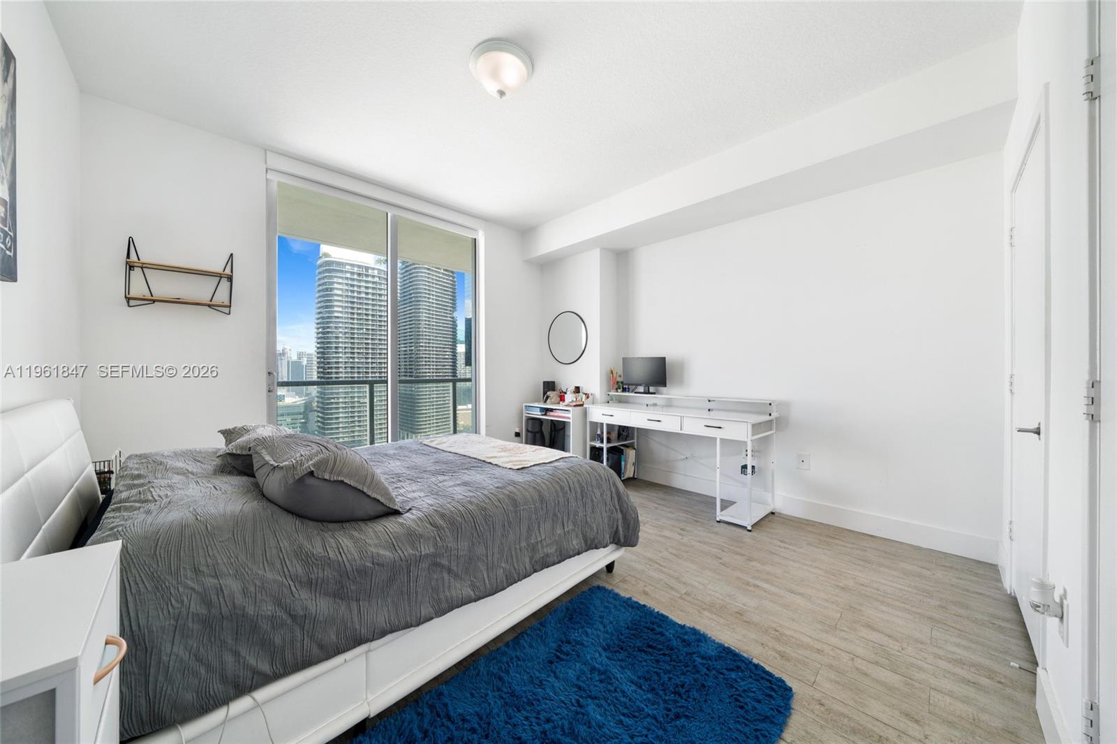1111 SW 1st Ave #3422-N, Miami FL 33130
