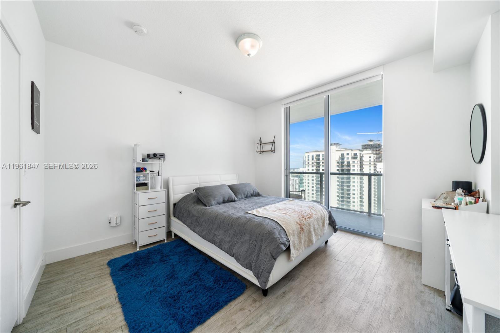 1111 SW 1st Ave #3422-N, Miami FL 33130