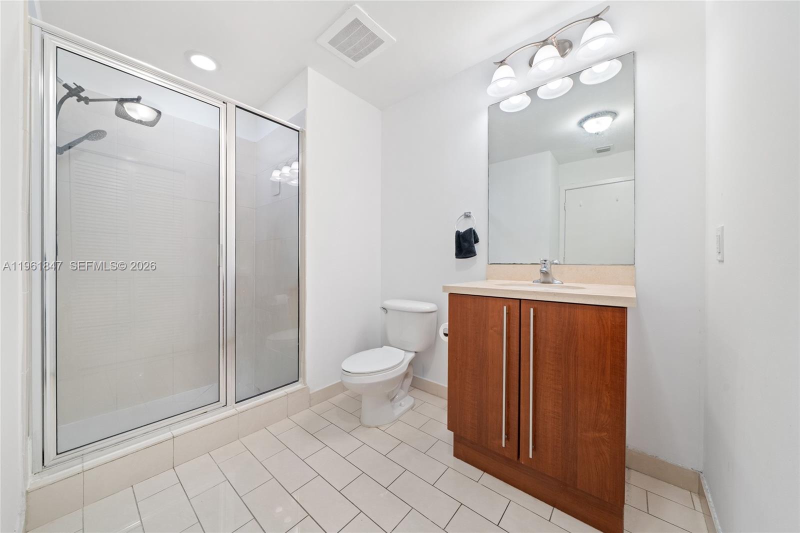1111 SW 1st Ave #3422-N, Miami FL 33130