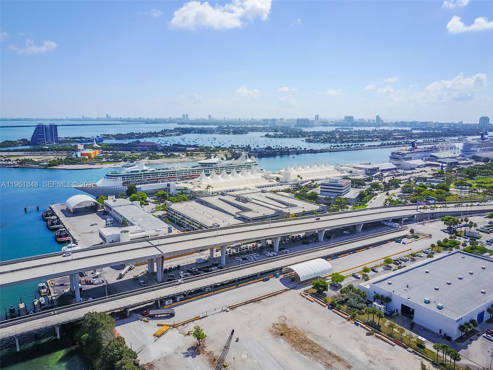 133 NE 2 AV #308, Miami FL 33132
