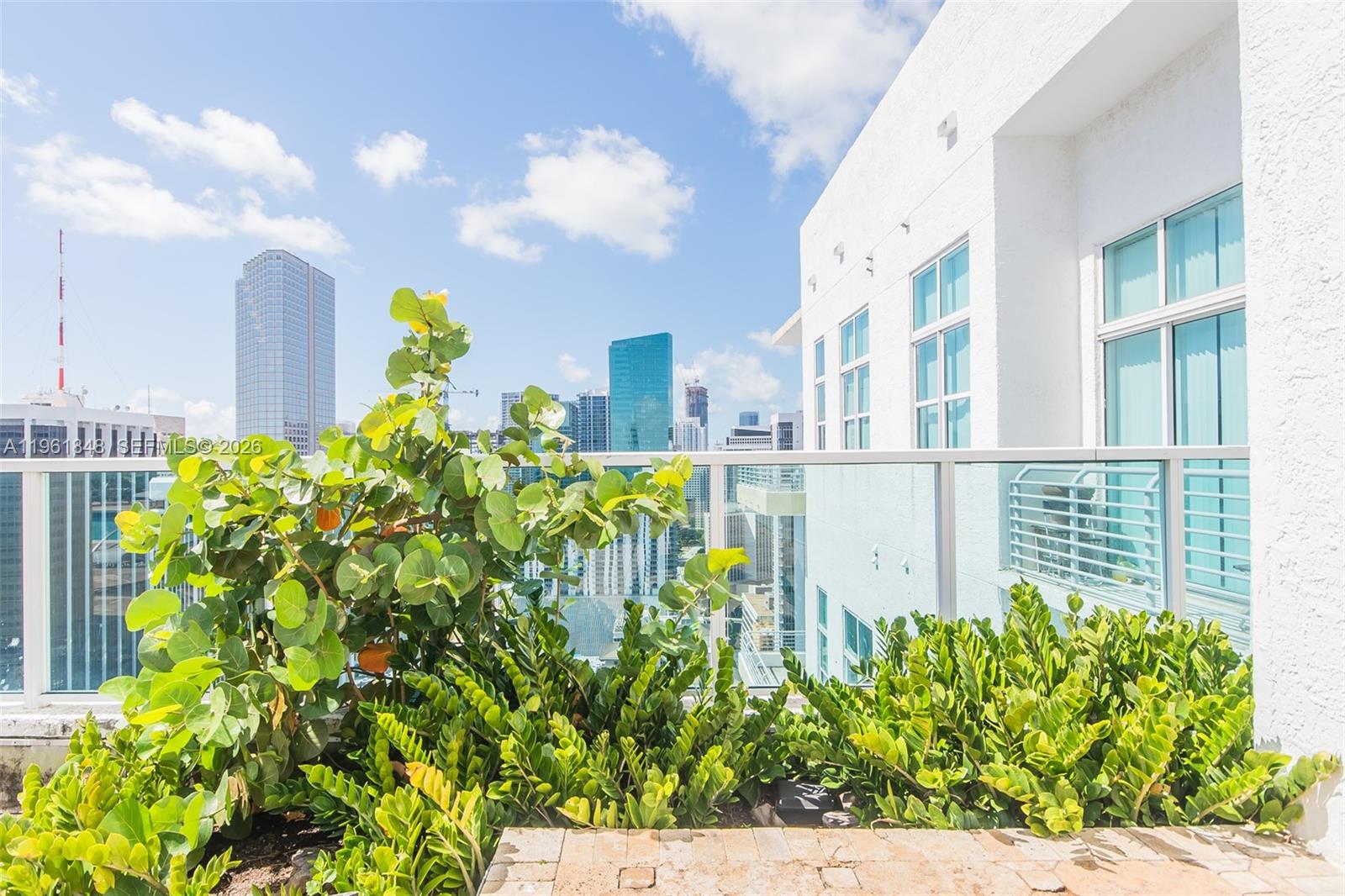 133 NE 2 AV #308, Miami FL 33132