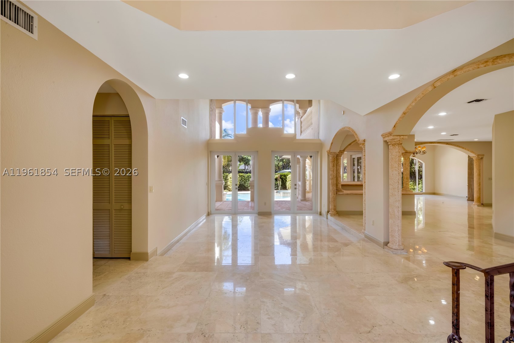 129 Gavilan Ave, Coral Gables FL 33143