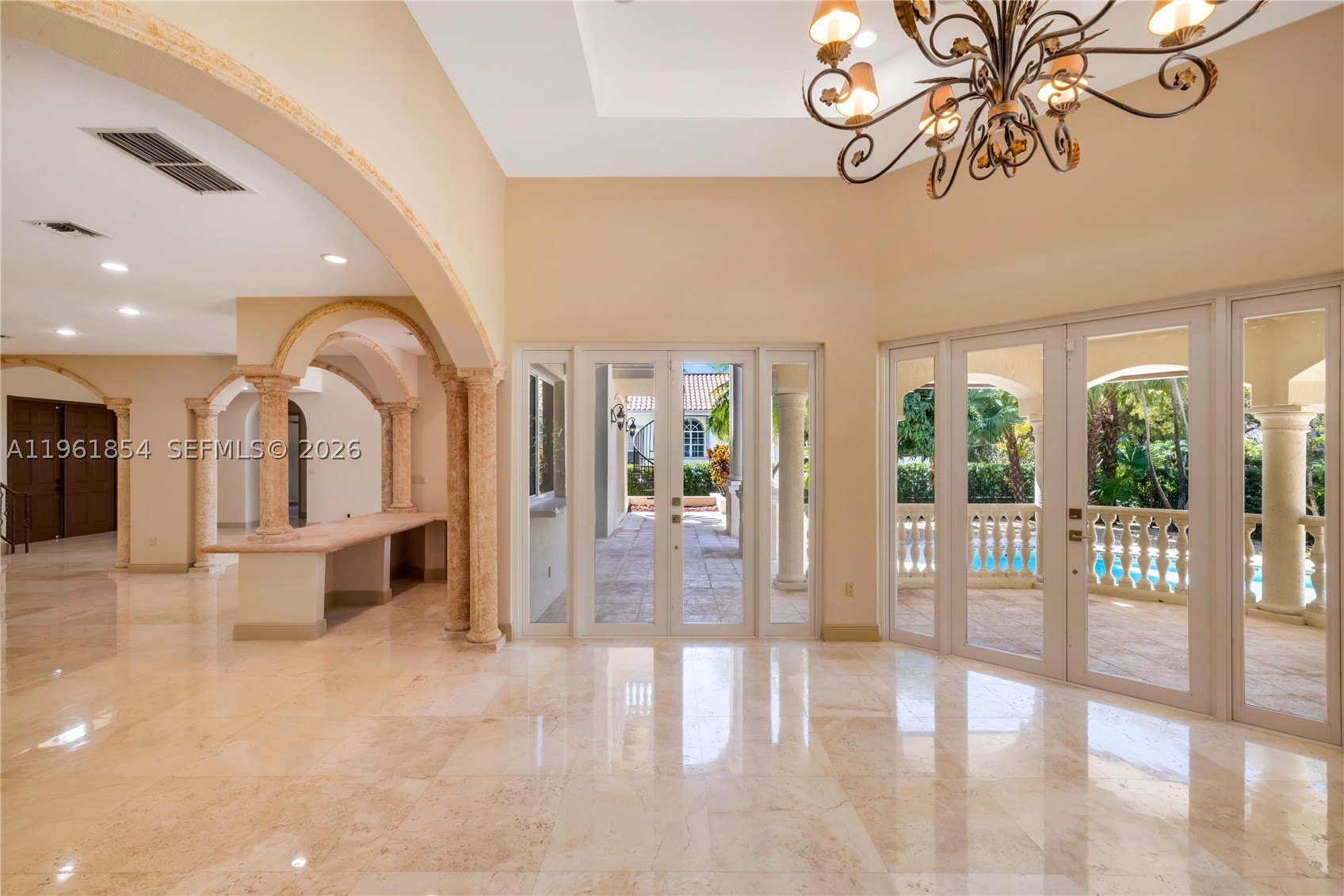 129 Gavilan Ave, Coral Gables FL 33143