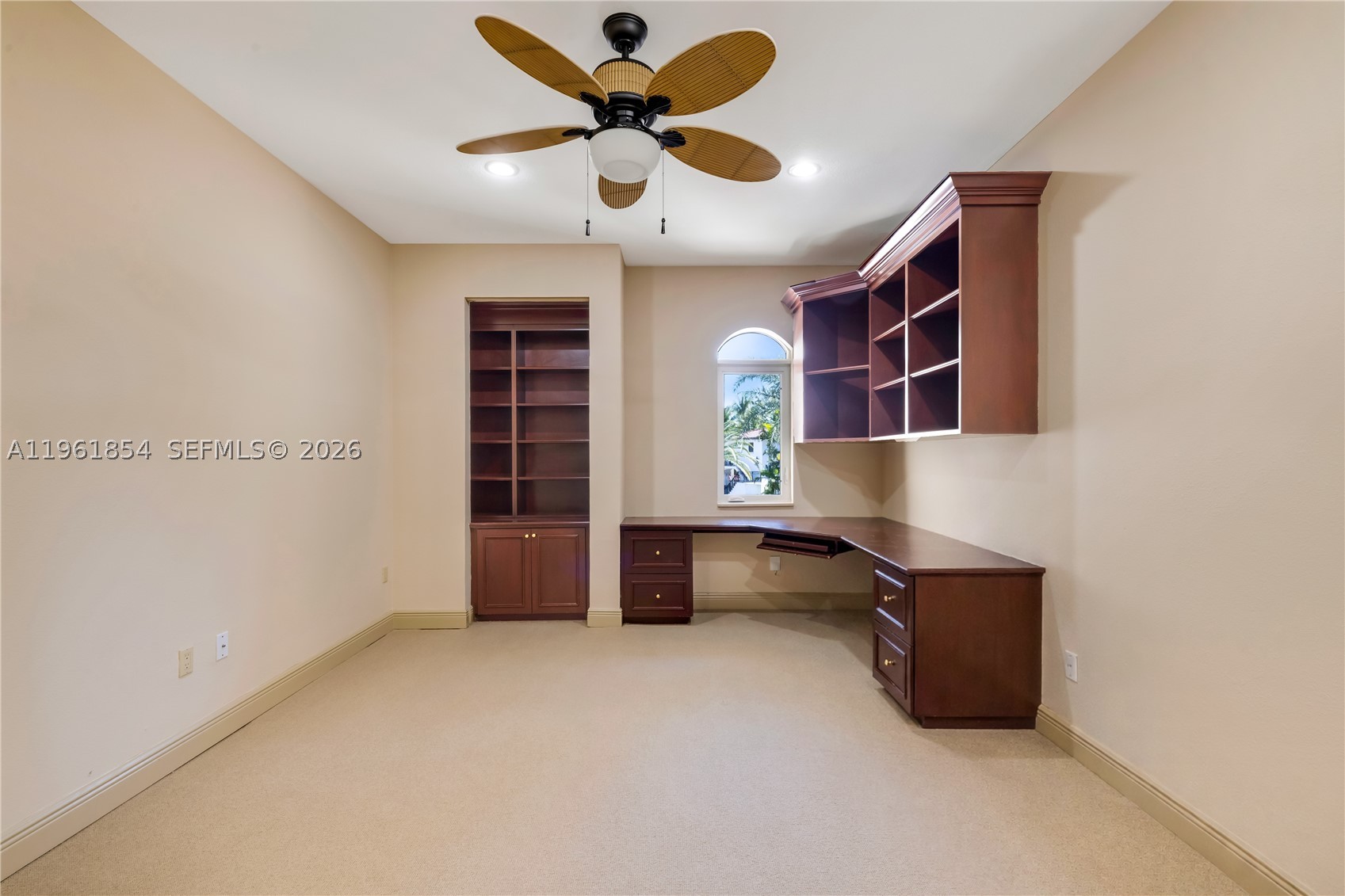 129 Gavilan Ave, Coral Gables FL 33143
