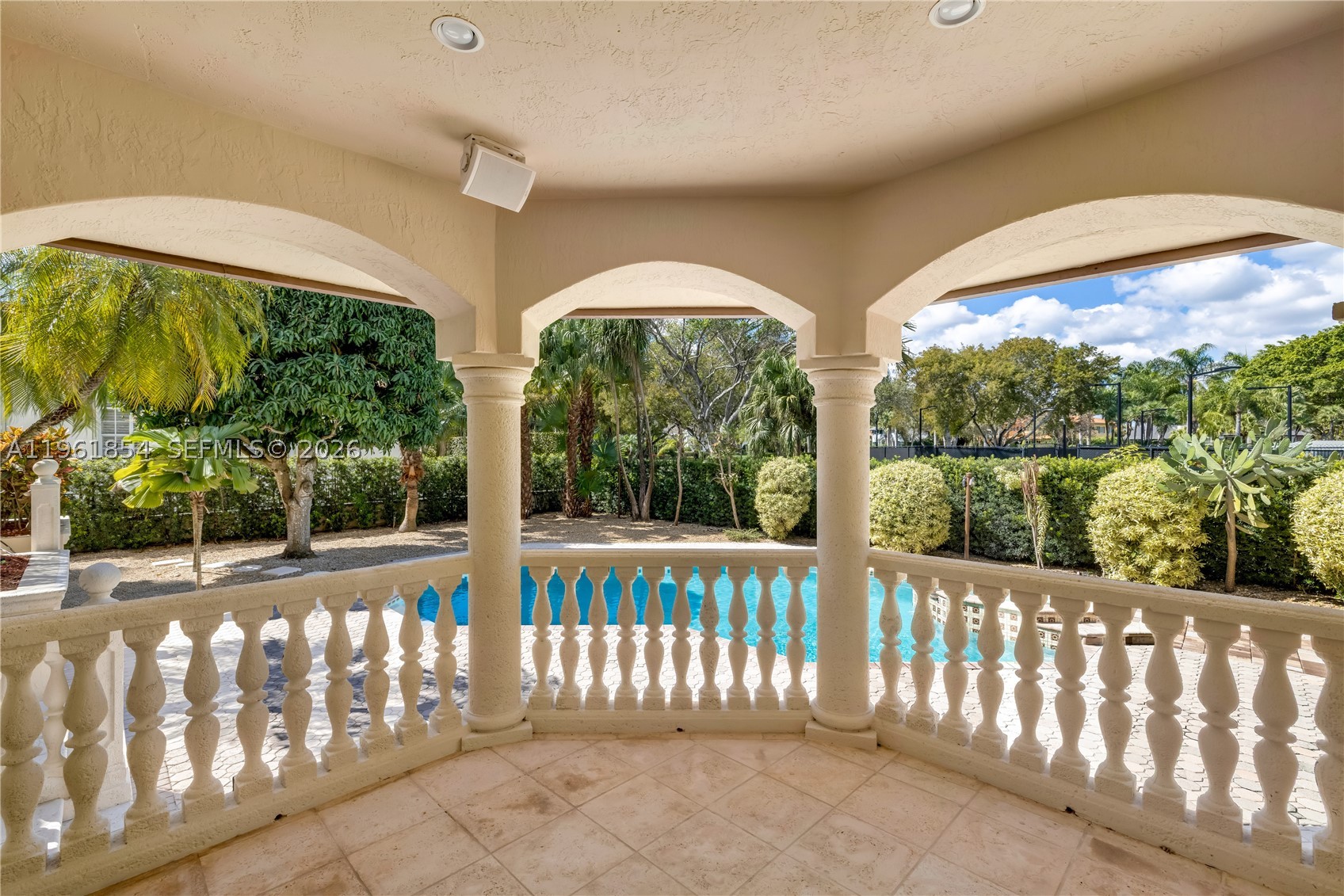 129 Gavilan Ave, Coral Gables FL 33143