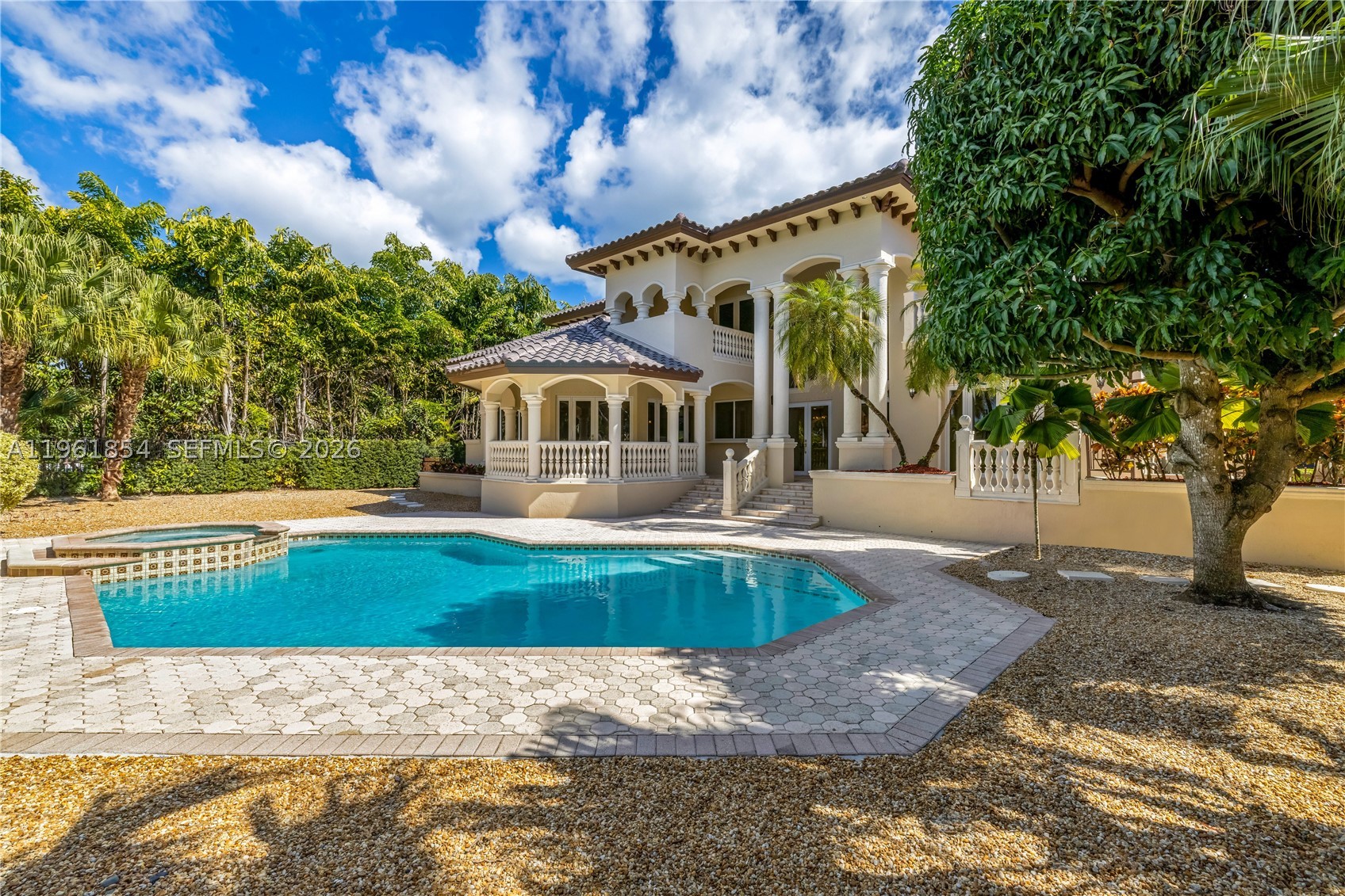 129 Gavilan Ave, Coral Gables FL 33143