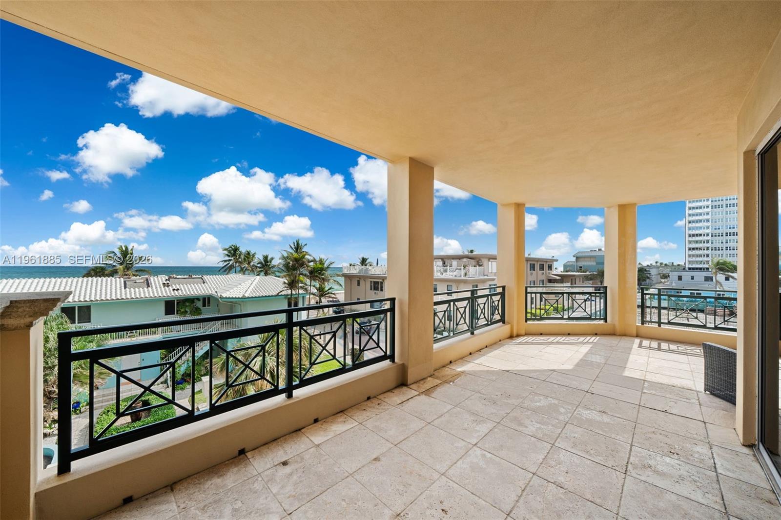 3415 N Ocean Dr #204, Hollywood FL 33019
