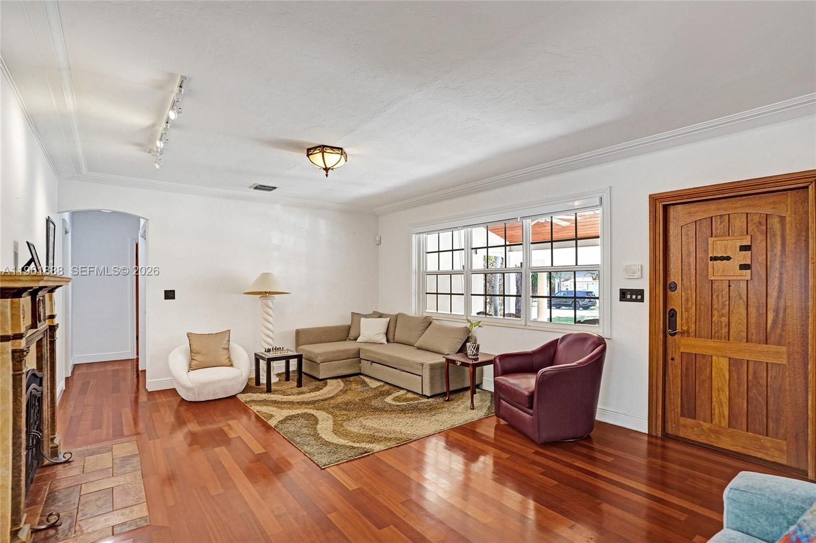 1247 NE 101st St, Miami Shores FL 33138