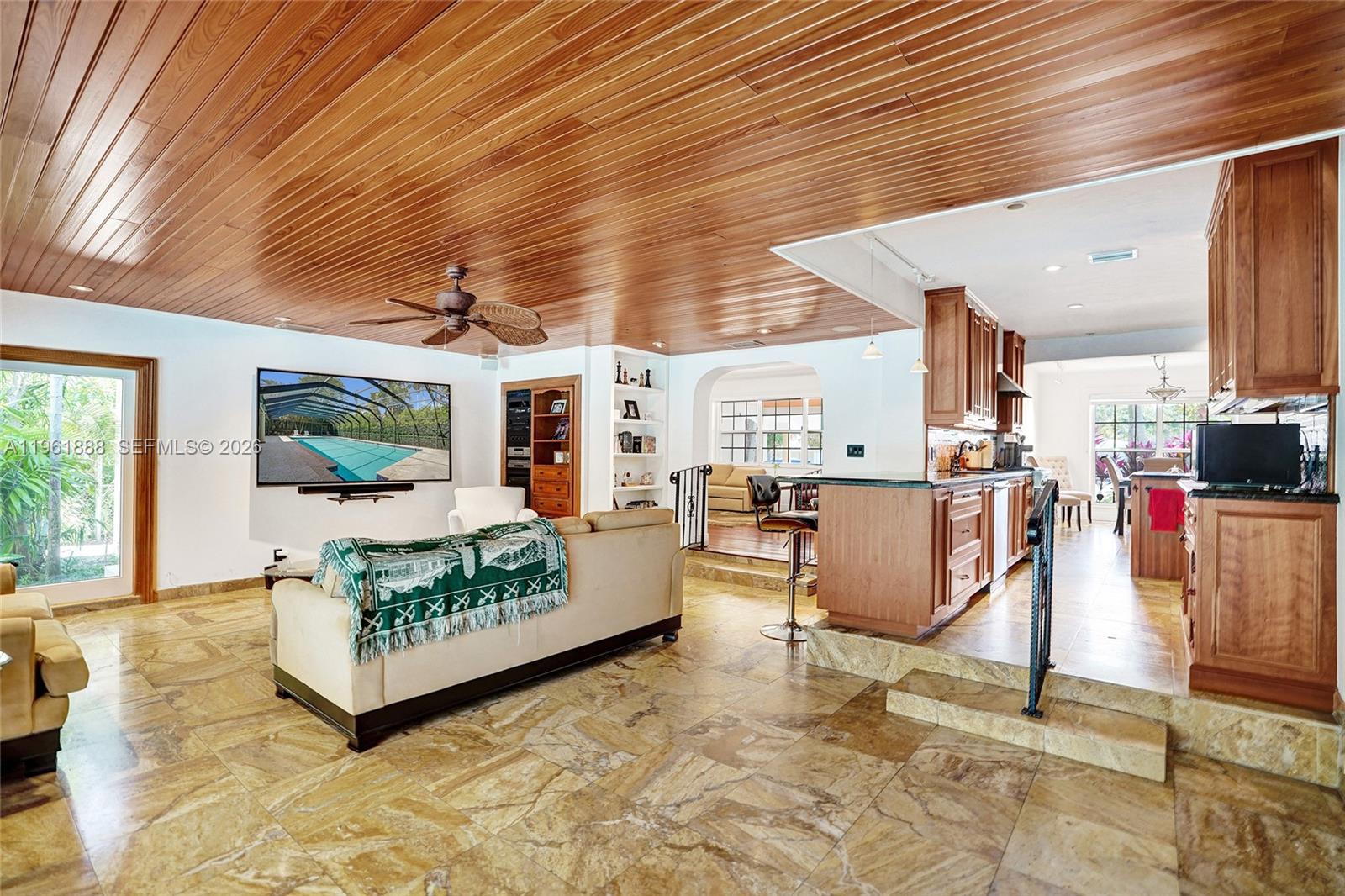 1247 NE 101st St, Miami Shores FL 33138