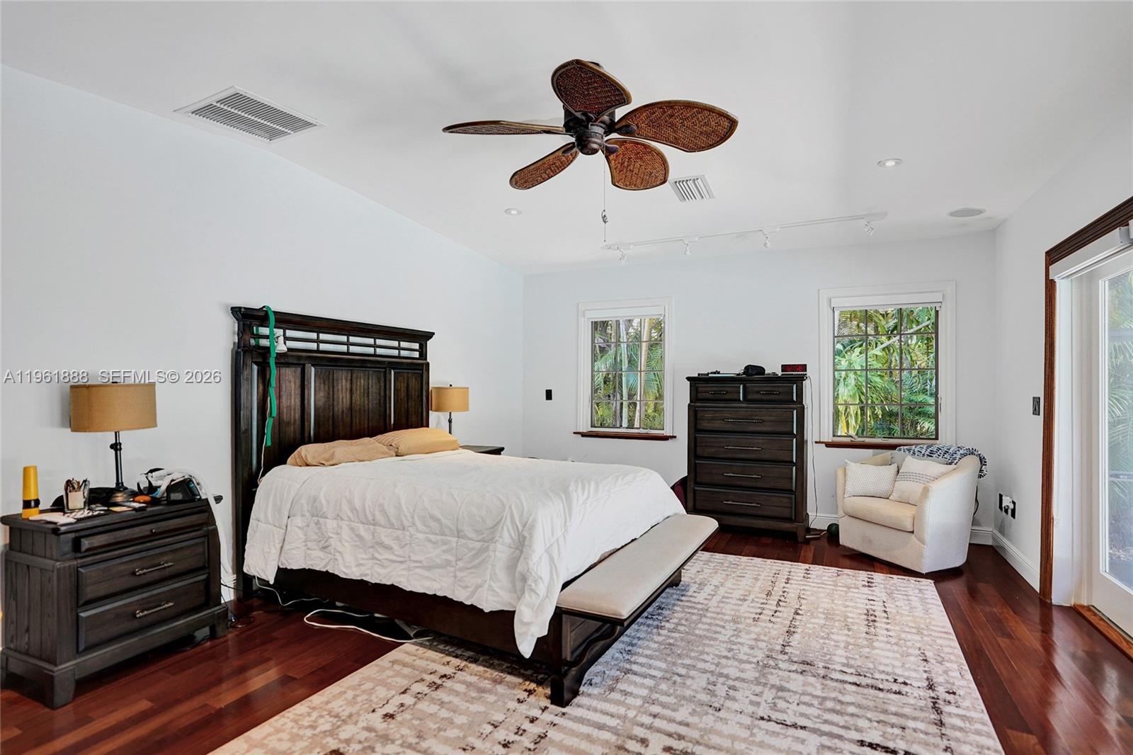 1247 NE 101st St, Miami Shores FL 33138