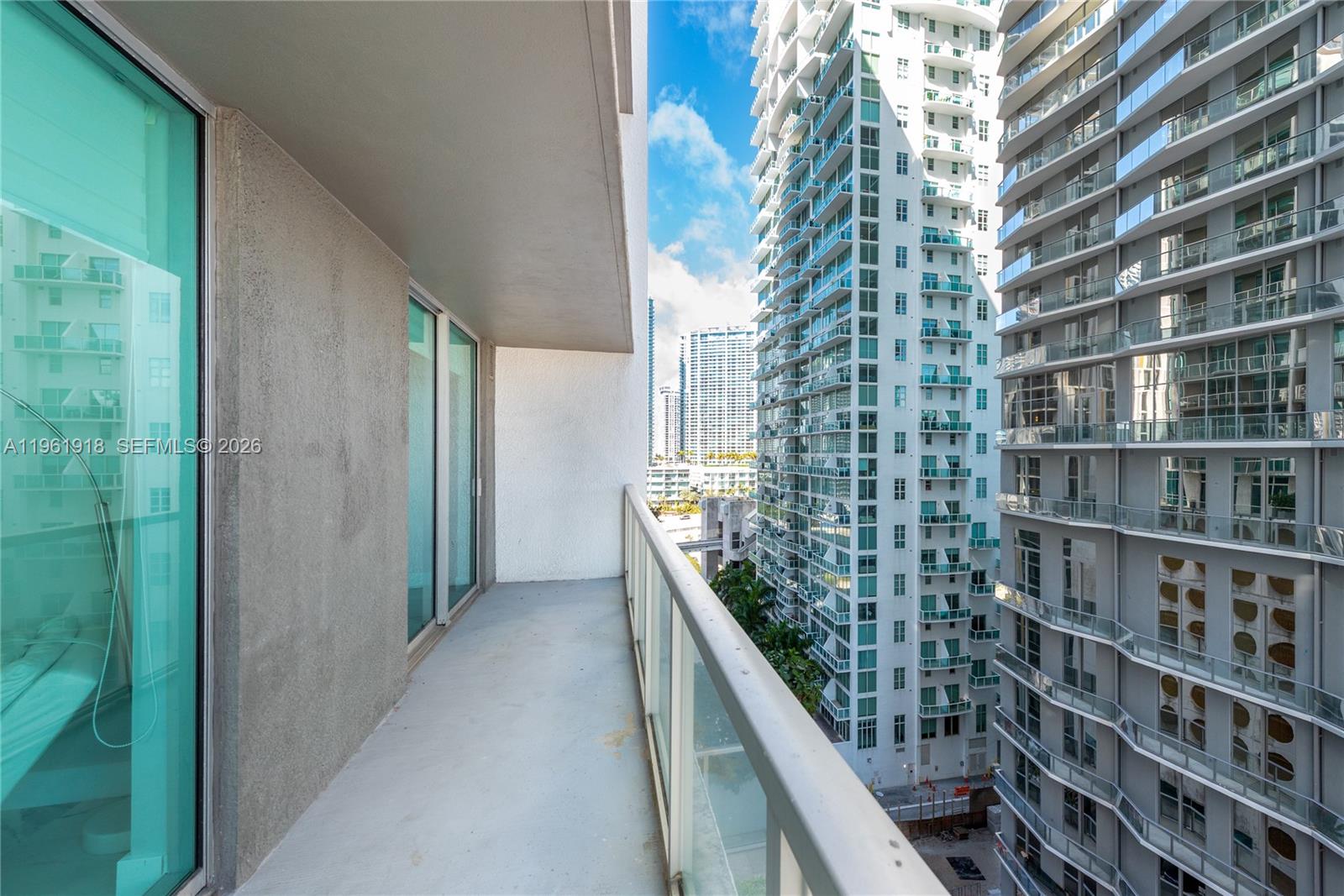 55 SE 6 ST #1207, Miami FL 33131