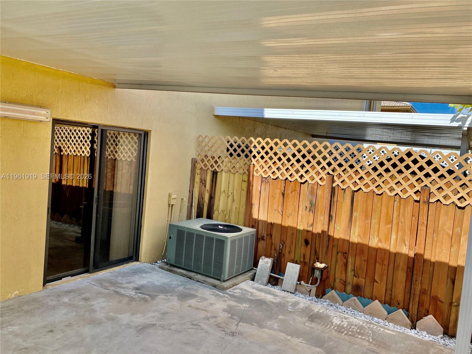 11115 W Okeechobee Rd #109, Hialeah Gardens FL 33018