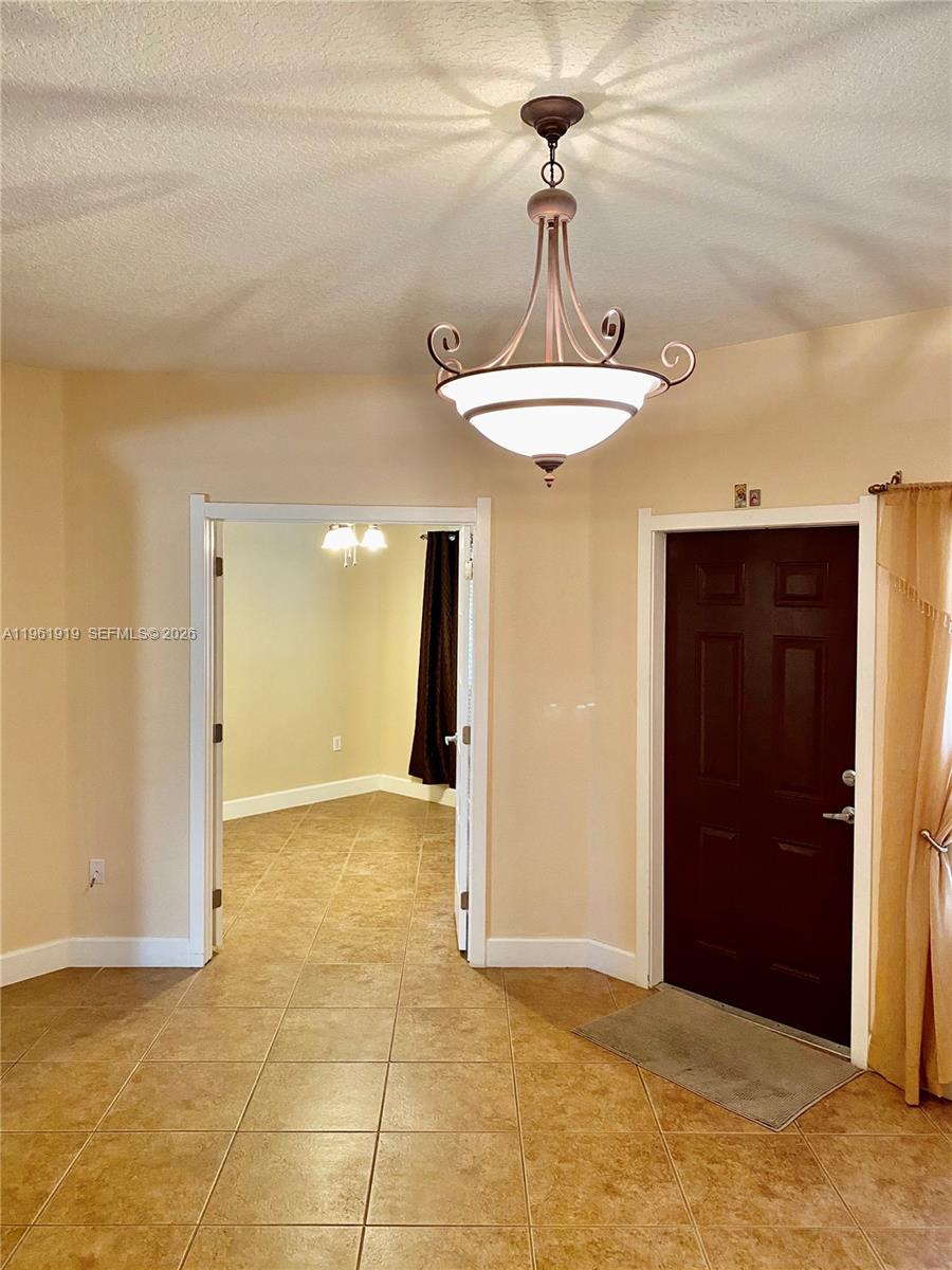 11115 W Okeechobee Rd #109, Hialeah Gardens FL 33018