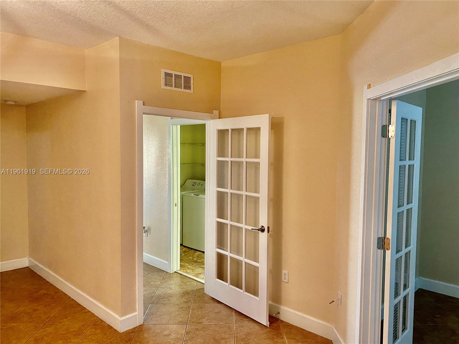 11115 W Okeechobee Rd #109, Hialeah Gardens FL 33018
