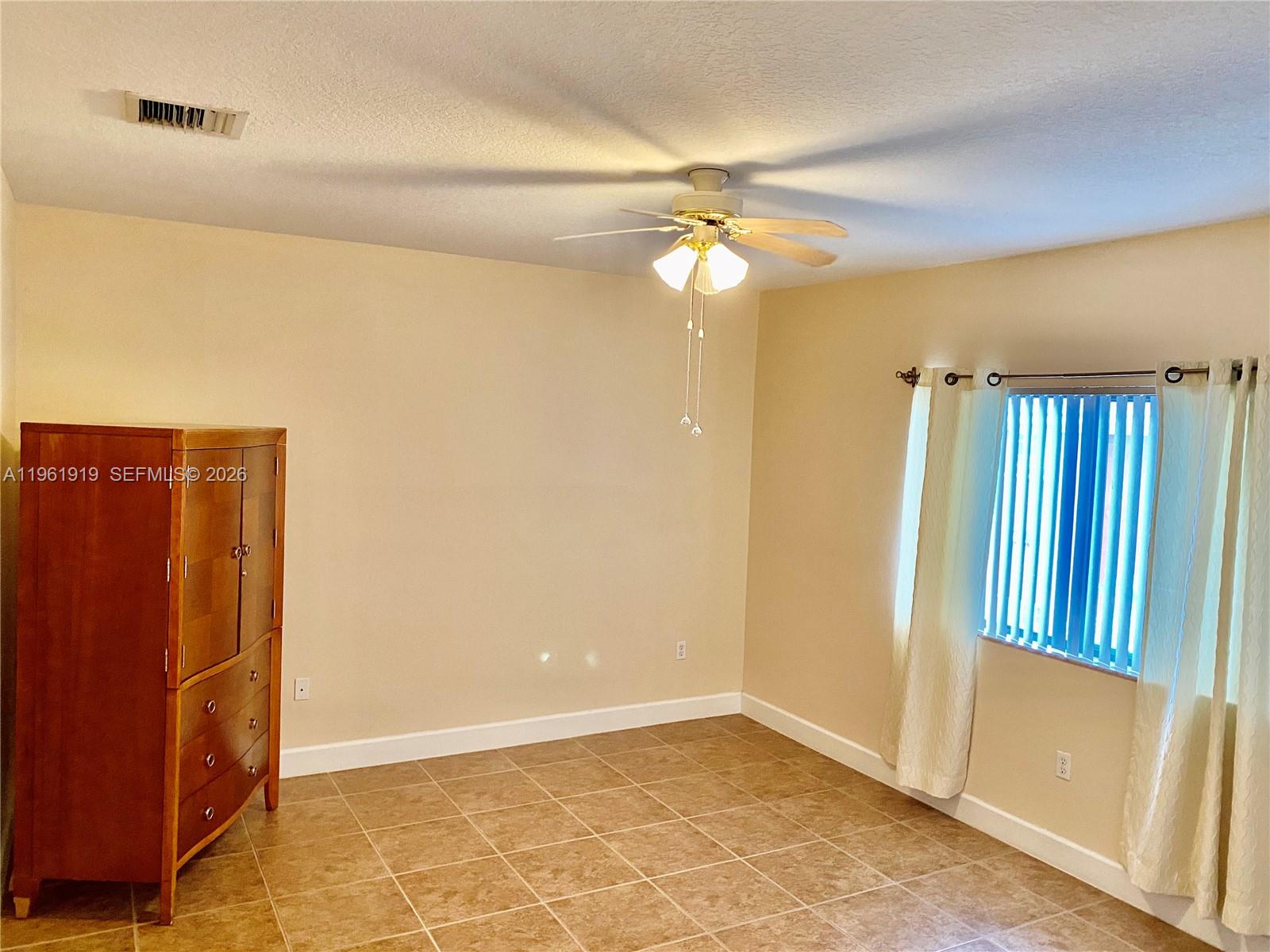 11115 W Okeechobee Rd #109, Hialeah Gardens FL 33018