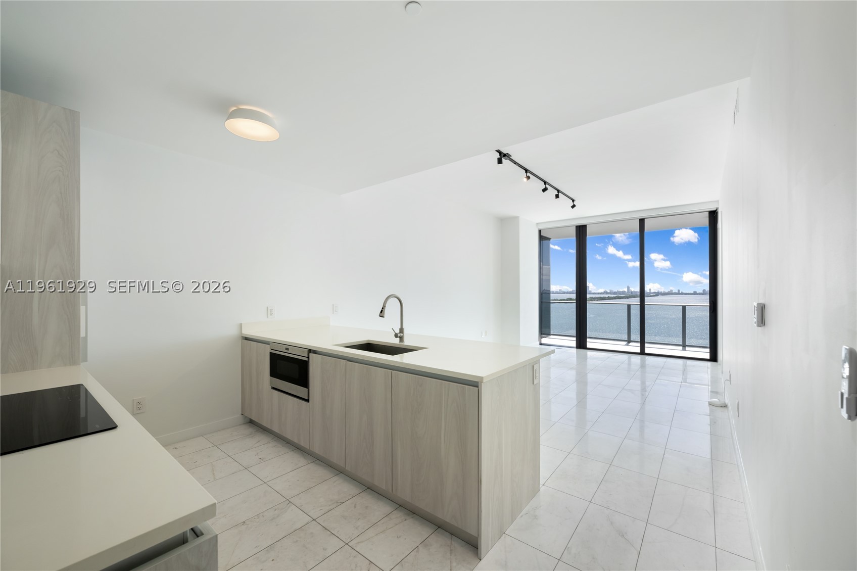 480 NE 31st St #1504, Miami FL 33137