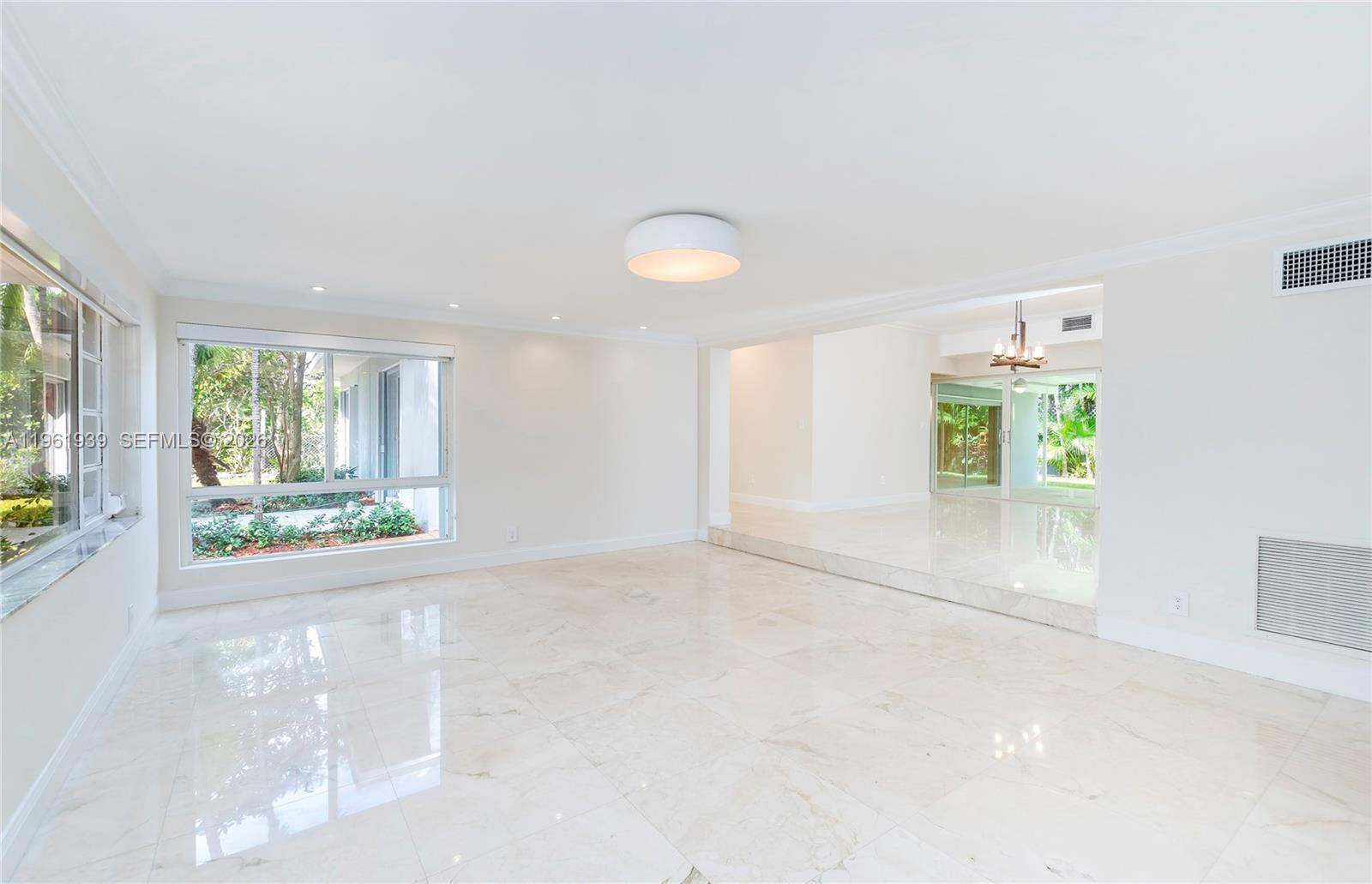 310 Harbor Ct, Key Biscayne FL 33149
