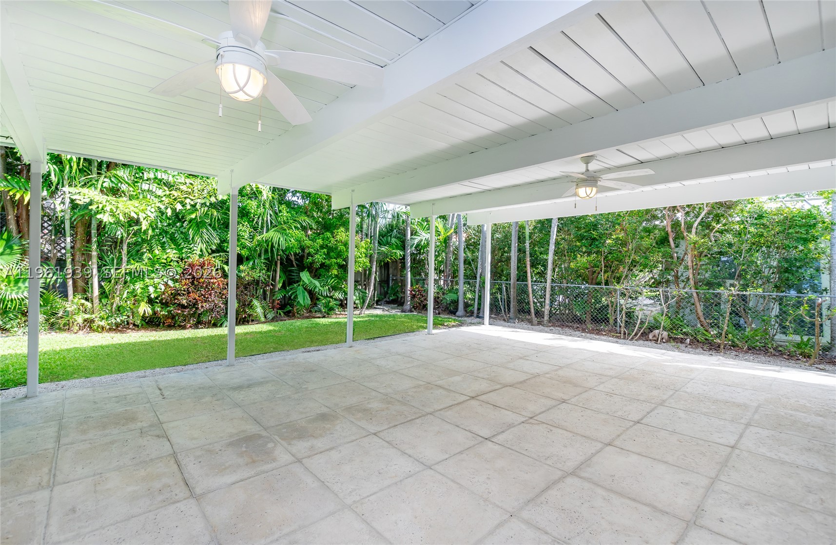 310 Harbor Ct, Key Biscayne FL 33149