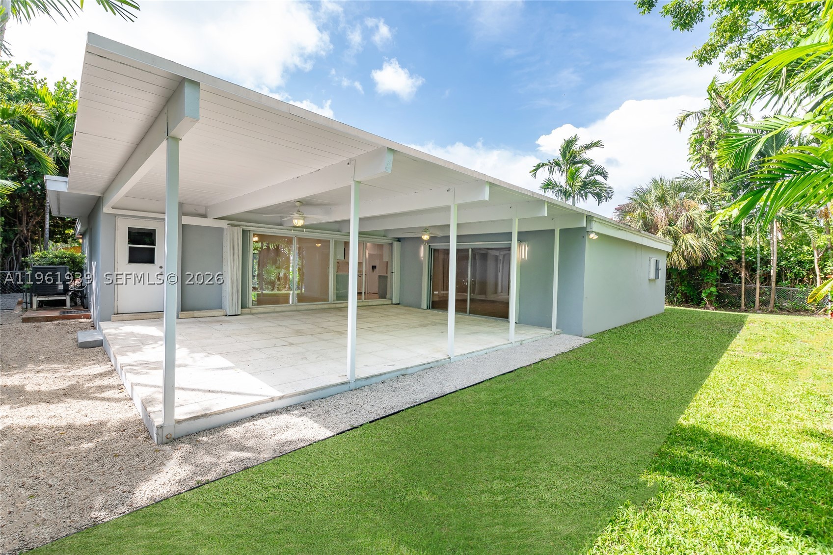 310 Harbor Ct, Key Biscayne FL 33149
