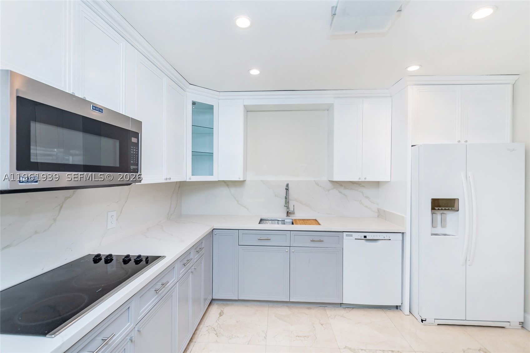 310 Harbor Ct, Key Biscayne FL 33149