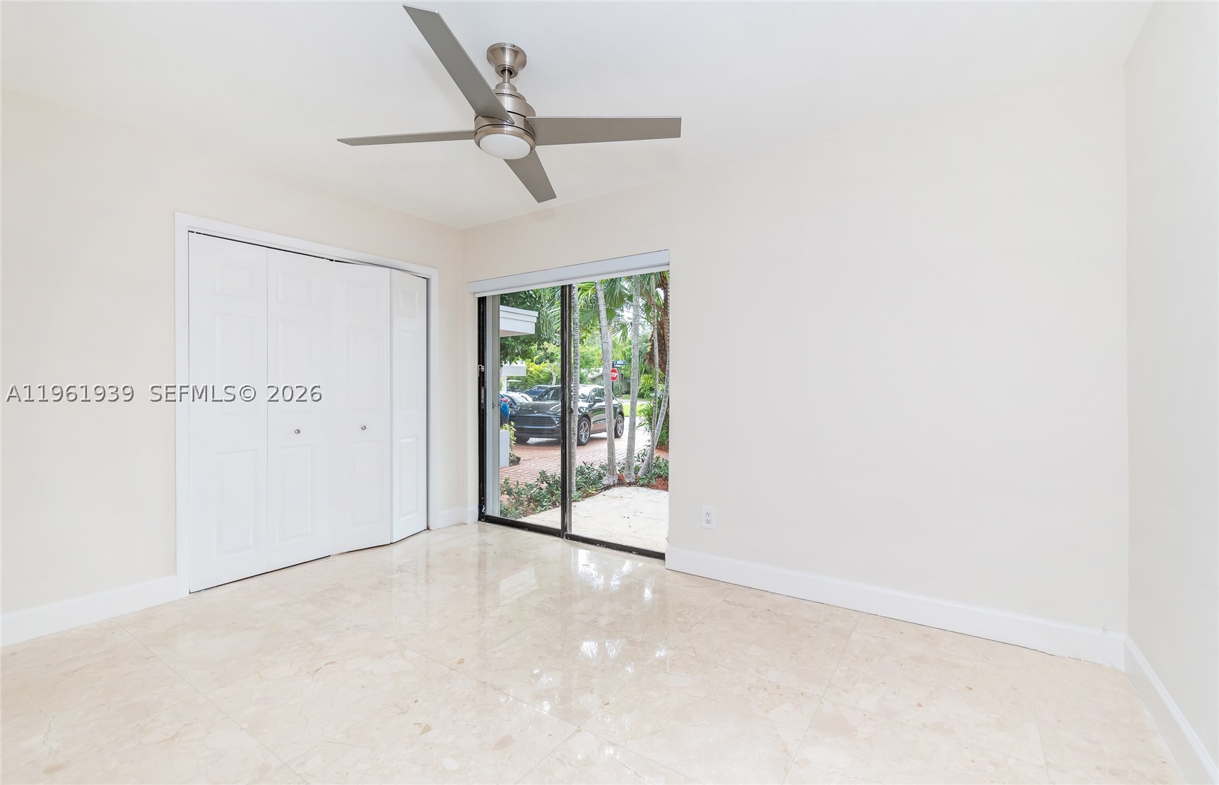 310 Harbor Ct, Key Biscayne FL 33149