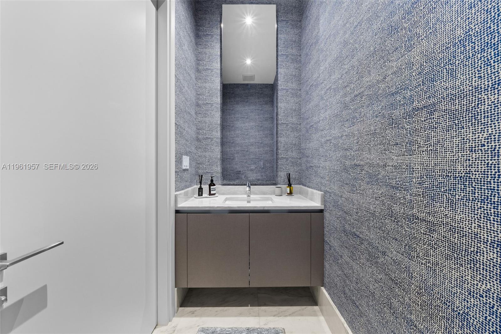 17141 Collins Ave #3002, Sunny Isles Beach FL 33160
